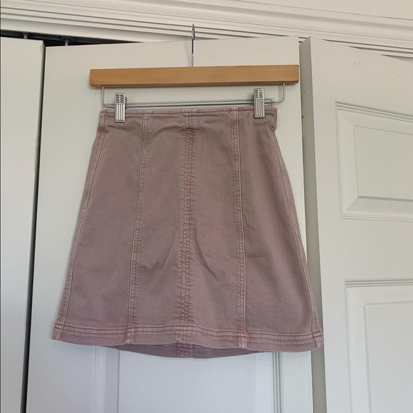 Pacsun Nude Pink Mini Skirt- Size 25 - Picture 1 of 2